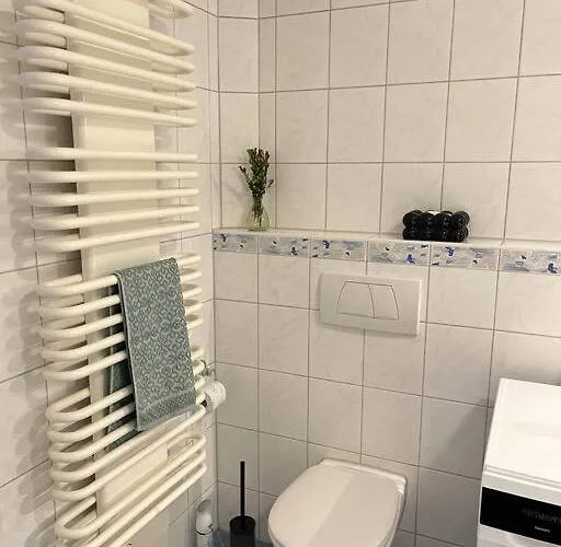 Deluxe Ella アパート バックナング